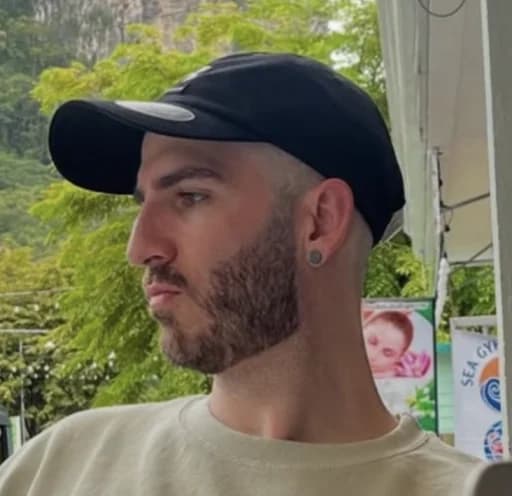 Daniel, the animator and founder behind NoCapMocap